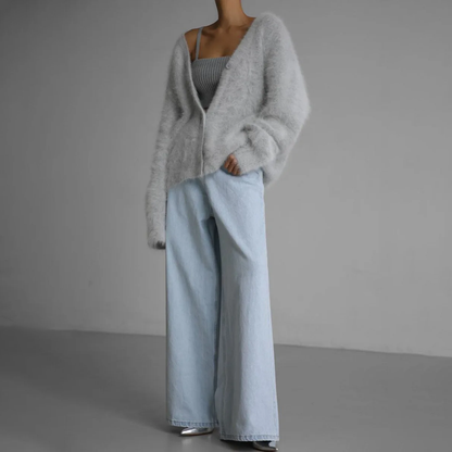 Gilet femme | Doux, aéré et ample | Encolure V, boutonnage