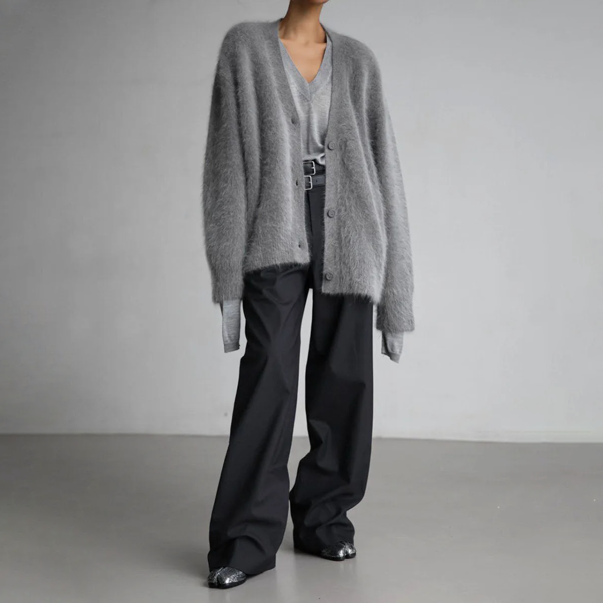 Gilet femme | Doux, aéré et ample | Encolure V, boutonnage