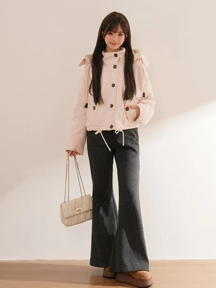 Veste courte femme aspect velours côtelé avec capuche doublée et col montant