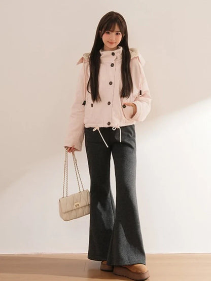Veste courte femme aspect velours côtelé avec capuche doublée et col montant