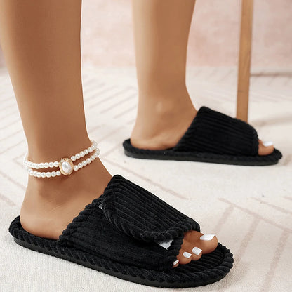 Pantoufles femme talon plat | Cordon ouvert, légères, antidérapantes