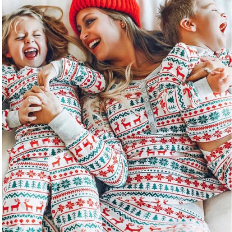 Pyjama Noel famille assorti 2 pièces imprimé Noël allover adultes enfants bébé