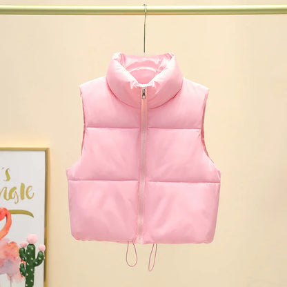 Doudoune courte femme sans manches col montant zippée coupe casual matelassée