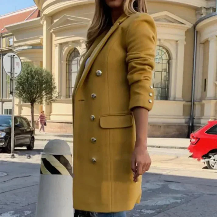 Manteau long boutonné femme col classique avec poches latérales