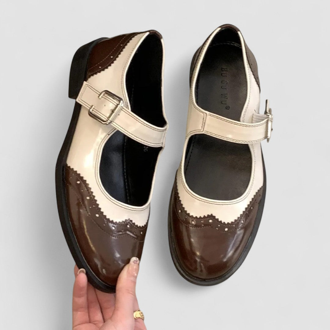 Chaussures Mary Jane pour femmes | Bicolore | Bride ajustable, Brogue vintage