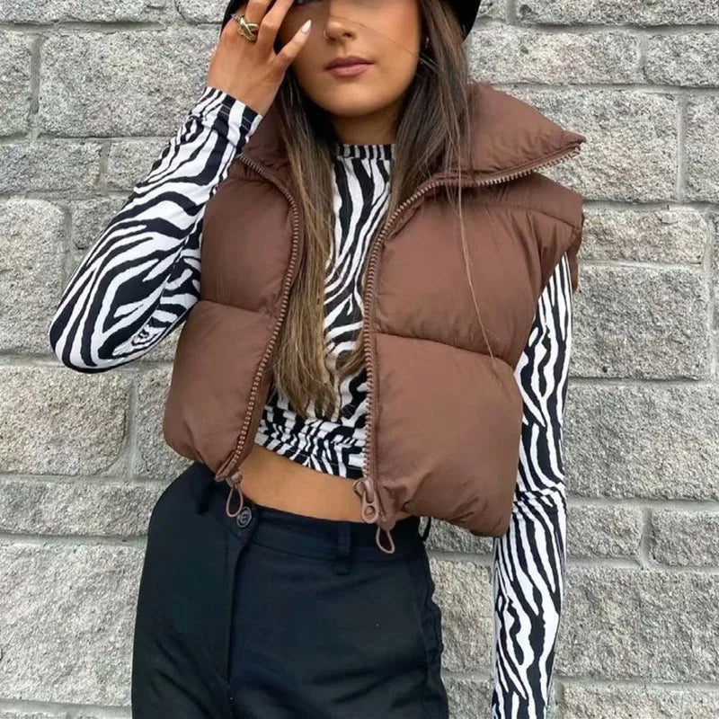 Doudoune courte femme sans manches col montant zippée coupe casual matelassée