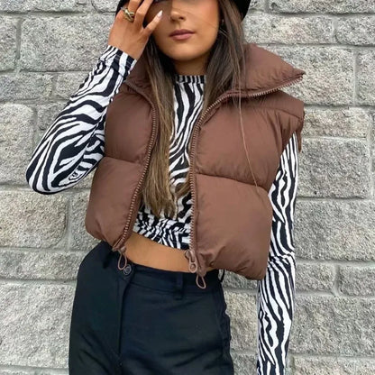 Doudoune courte femme sans manches col montant zippée coupe casual matelassée