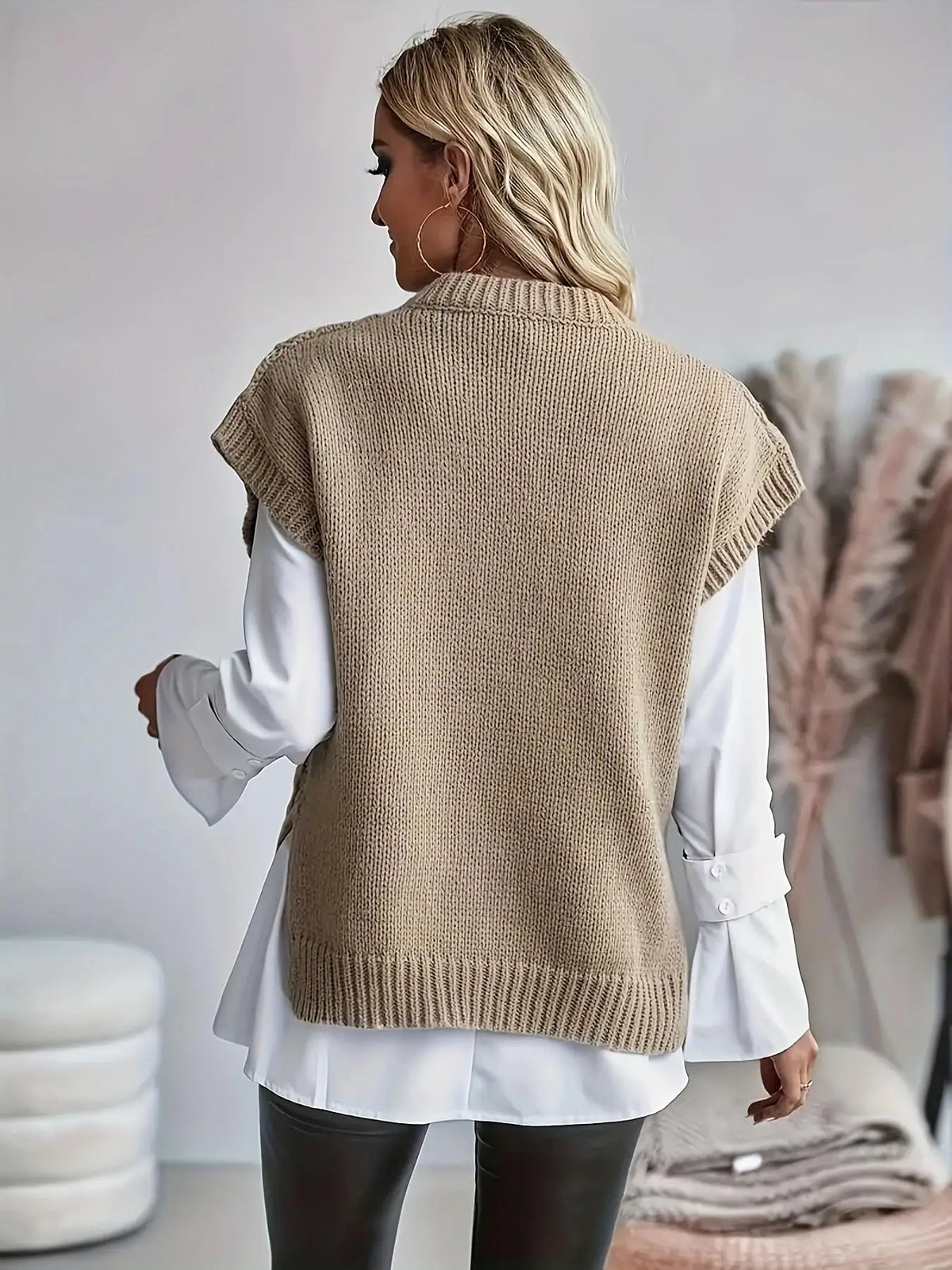 Gilet femme tricot torsadé col rond coupe ample légèrement allongée