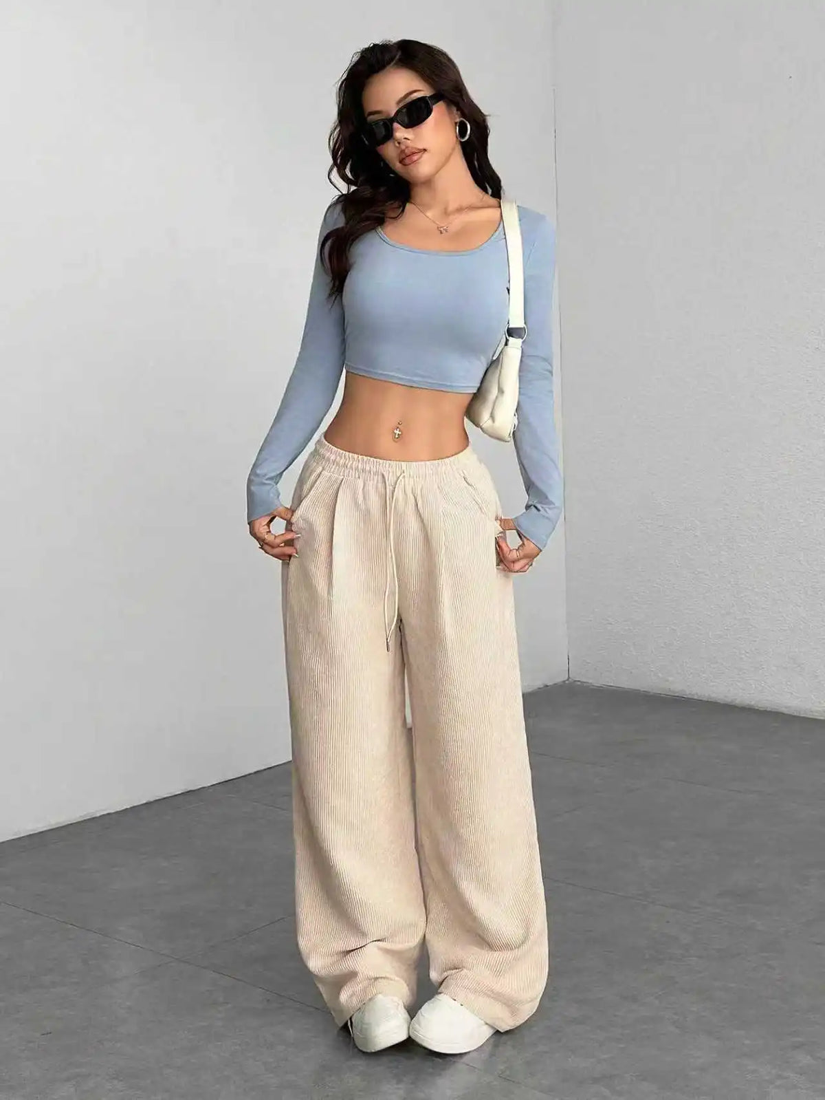 Pantalon velours femme taille élastique coupe large droite hiver