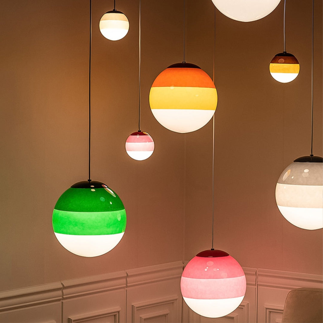 Lampe Suspendue Moderne avec Dégradé de Couleur – Économe en Énergie et Élégante