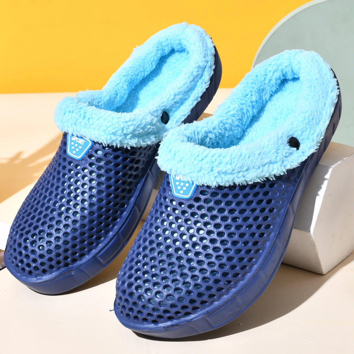 Chaussons femme hiver mules fourrées chaudes semelle épaisse EVA