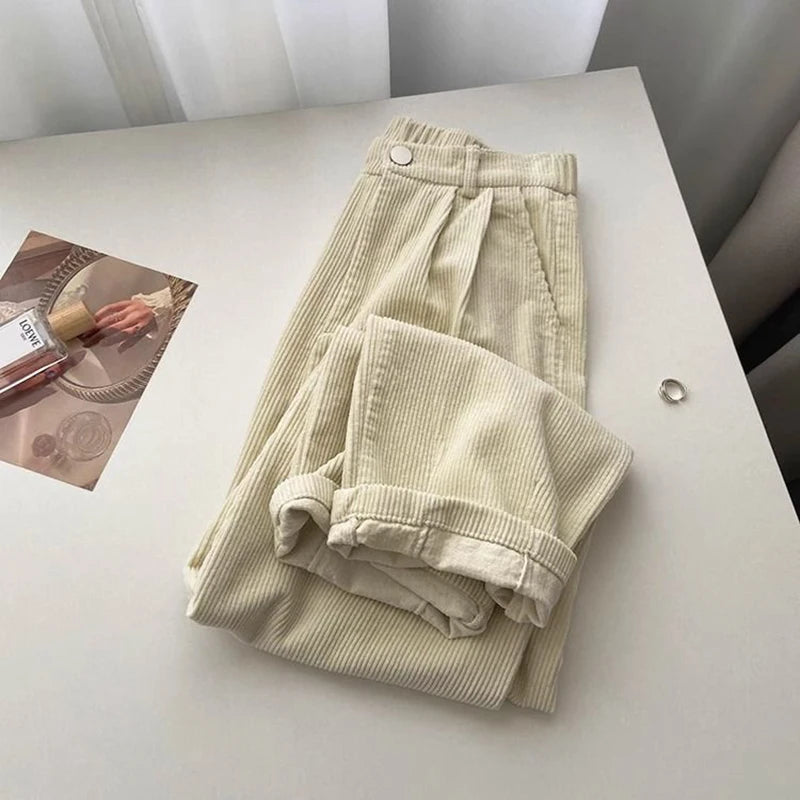 Pantalon velours femme taille haute coupe droite vintage automne