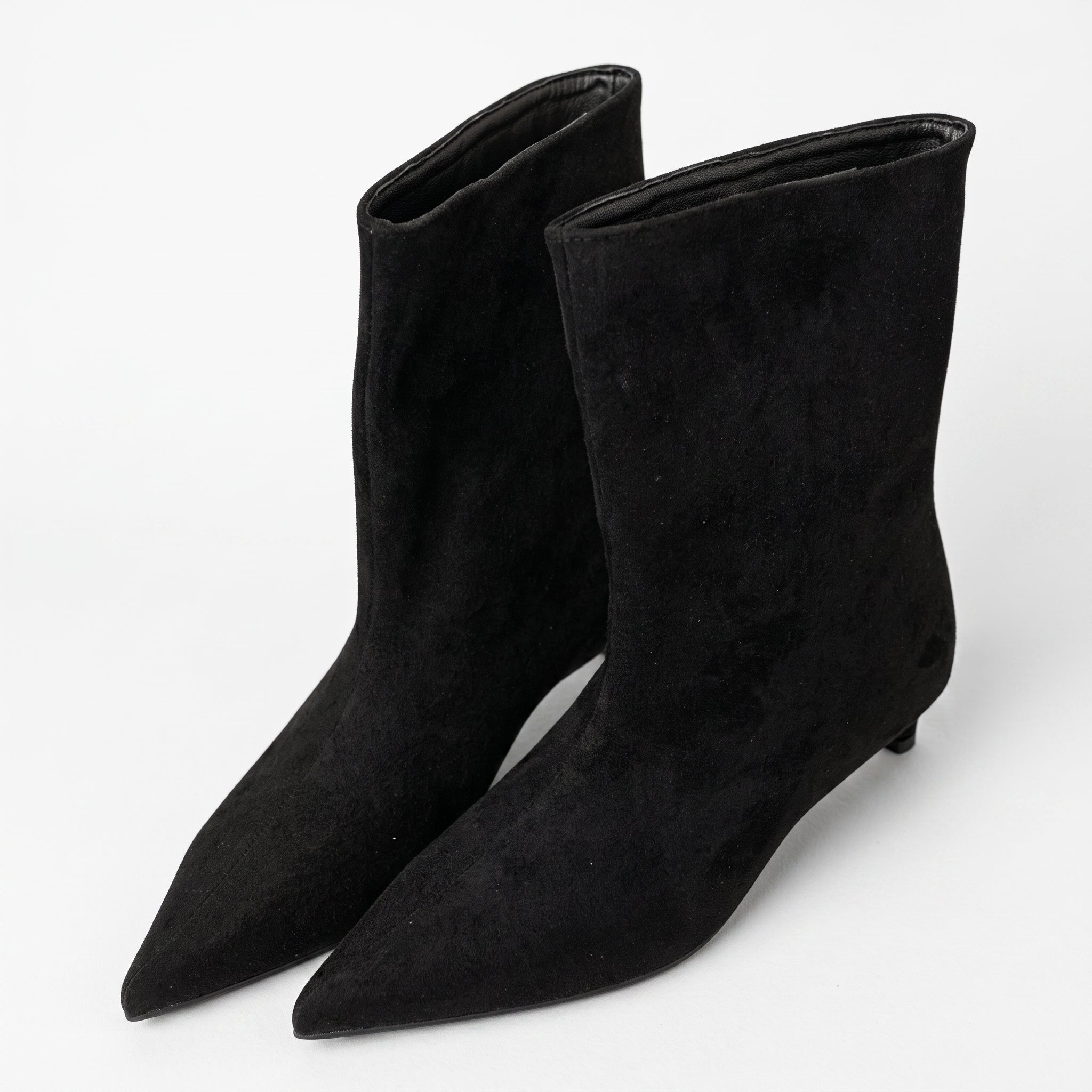Schwarz / 43 EU | 12 US | 11 UK