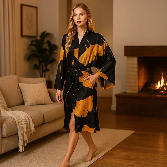 VelvetAura – Peignoir Léger Élégant avec Accents Dorés pour un Détente Stylée