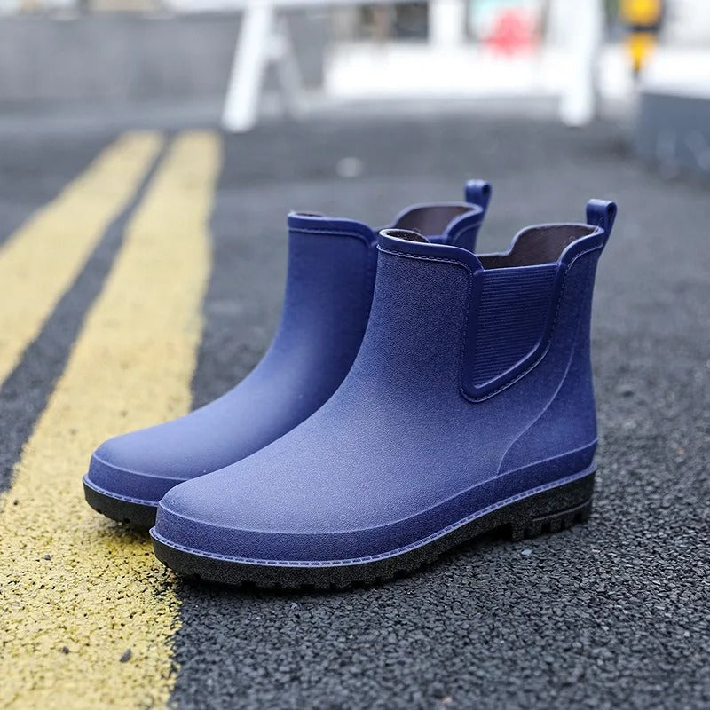 Blue / 44 EU | 9.5 UK | 10 US