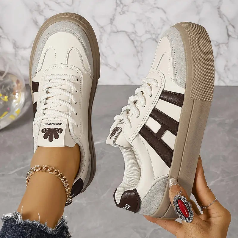 Baskets Designer Femmes - Élégance - Confort - Style-Chaussures-PARIS FEMME
