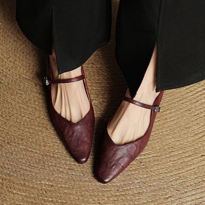 Chaussures Mary Jane pour femmes | Bout pointu, Cuir, Semelle plate