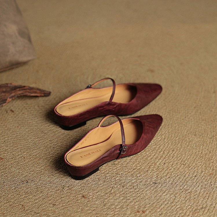 Chaussures Mary Jane pour femmes | Bout pointu, Cuir, Semelle plate
