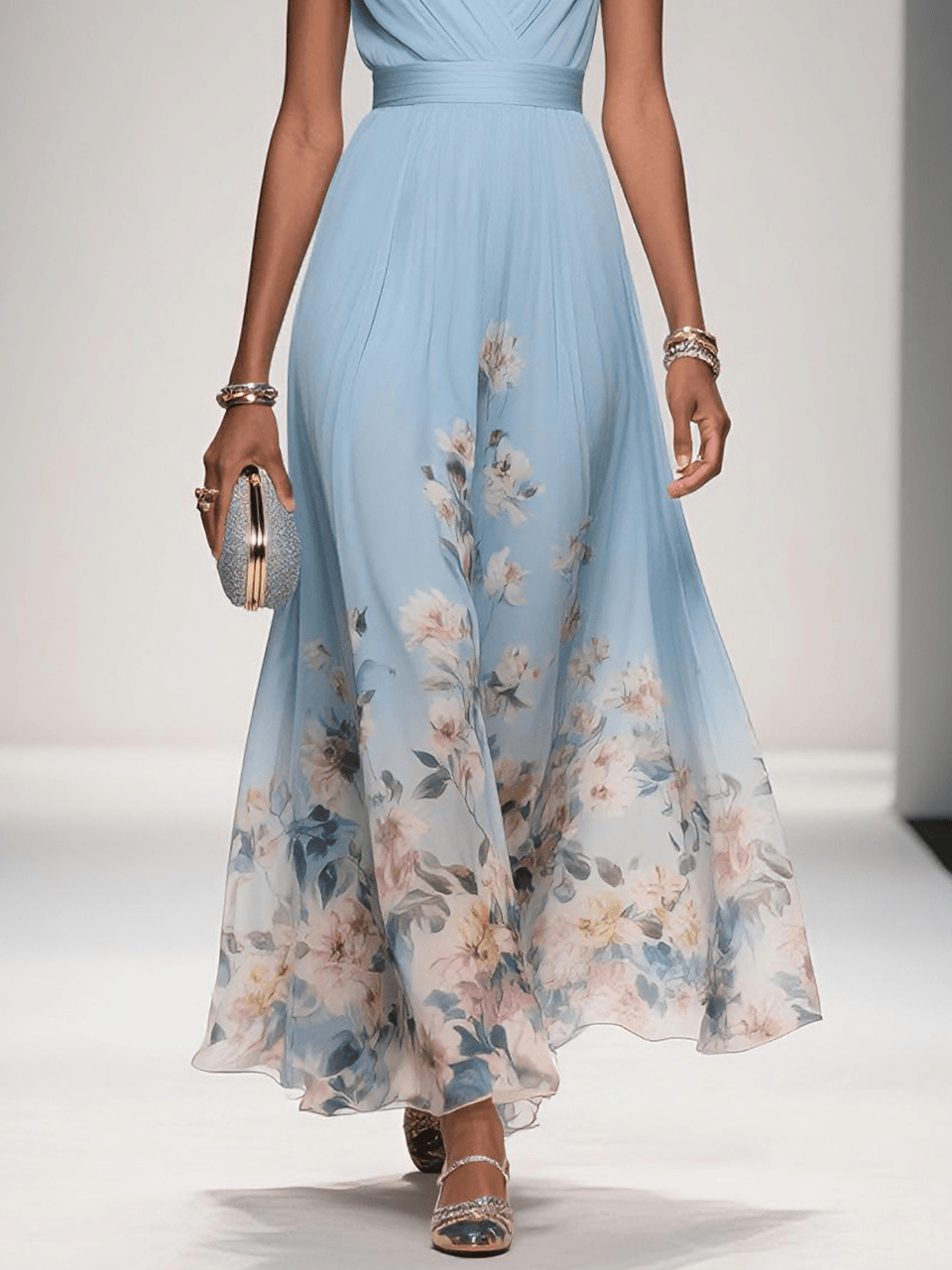 Robe florale femme invitée mariage col V silhouette fluide trapèze