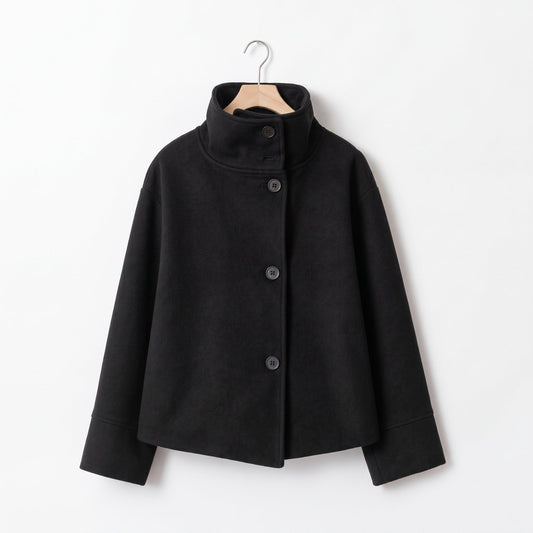 Veste femme oversize col montant boutonnée coupe boxy épaules tombantes
