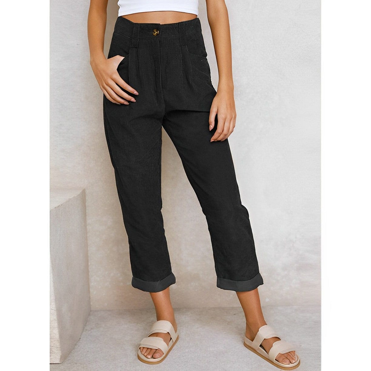 Pantalon velours côtelé femme droit taille haute avec poches et effet côtelé visible