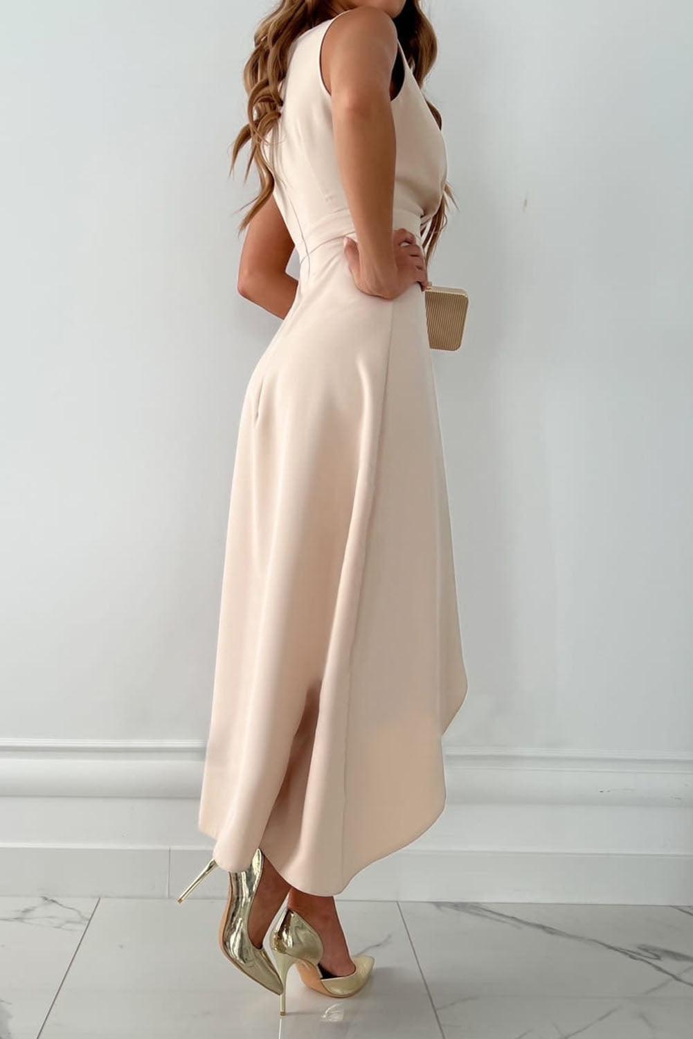 Robe de soirée maxi sans manches - bas asymétrique - glamour