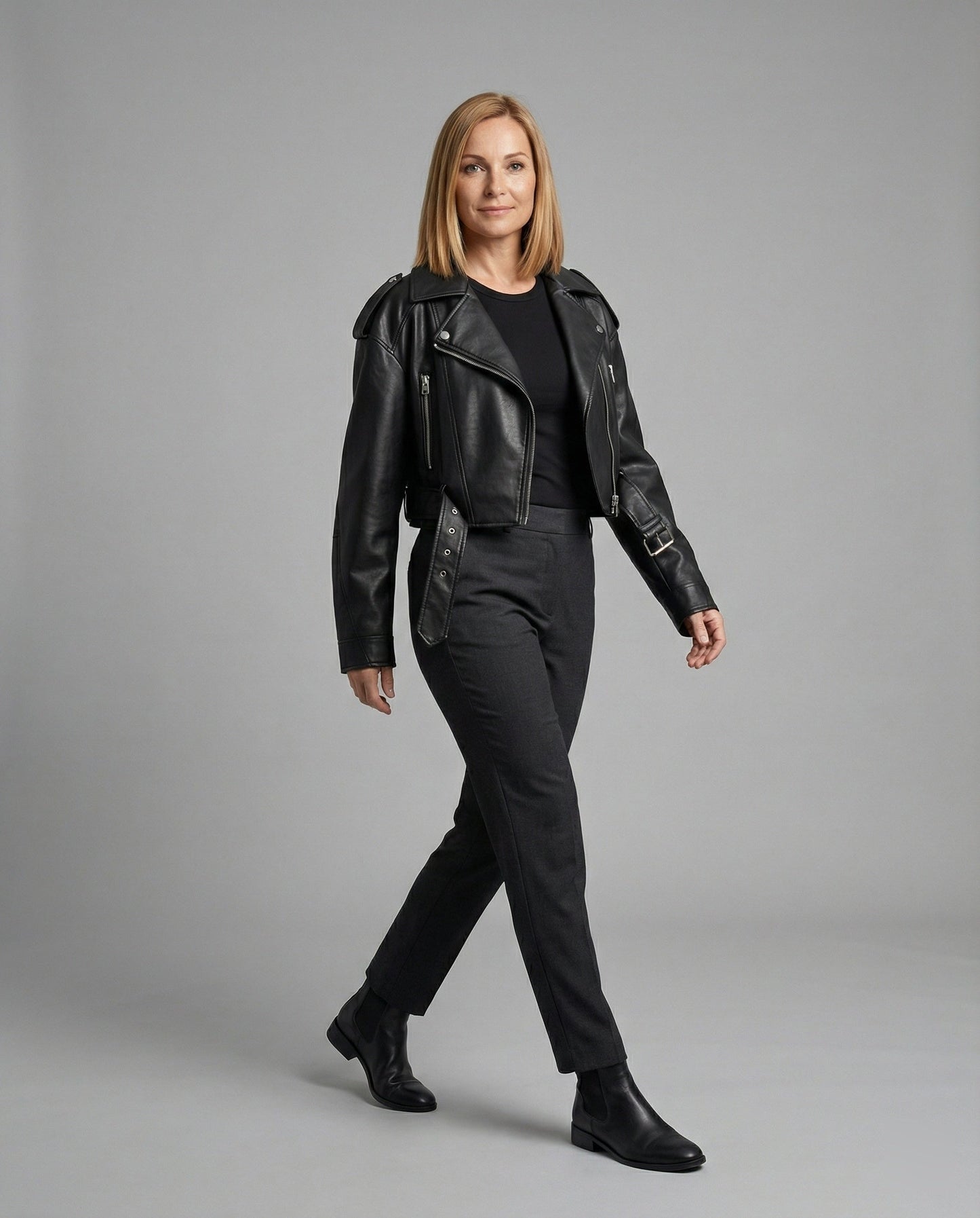 Veste en cuir souple femme | Noir, coupe ajustée, ceinture
