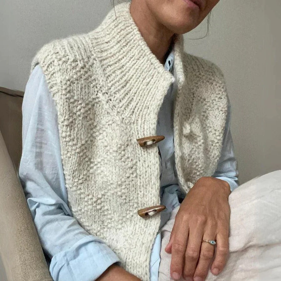 Gilet femme sans manches structuré coupe épurée neutre