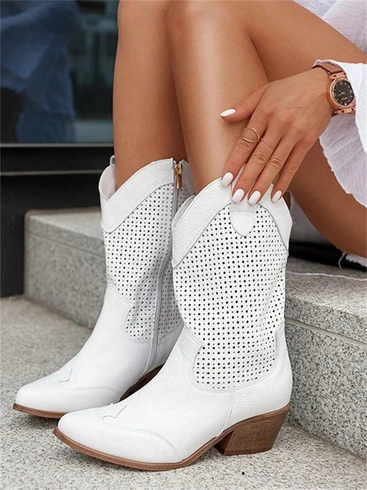 White / 41 EU | 7.5 UK | 10 US