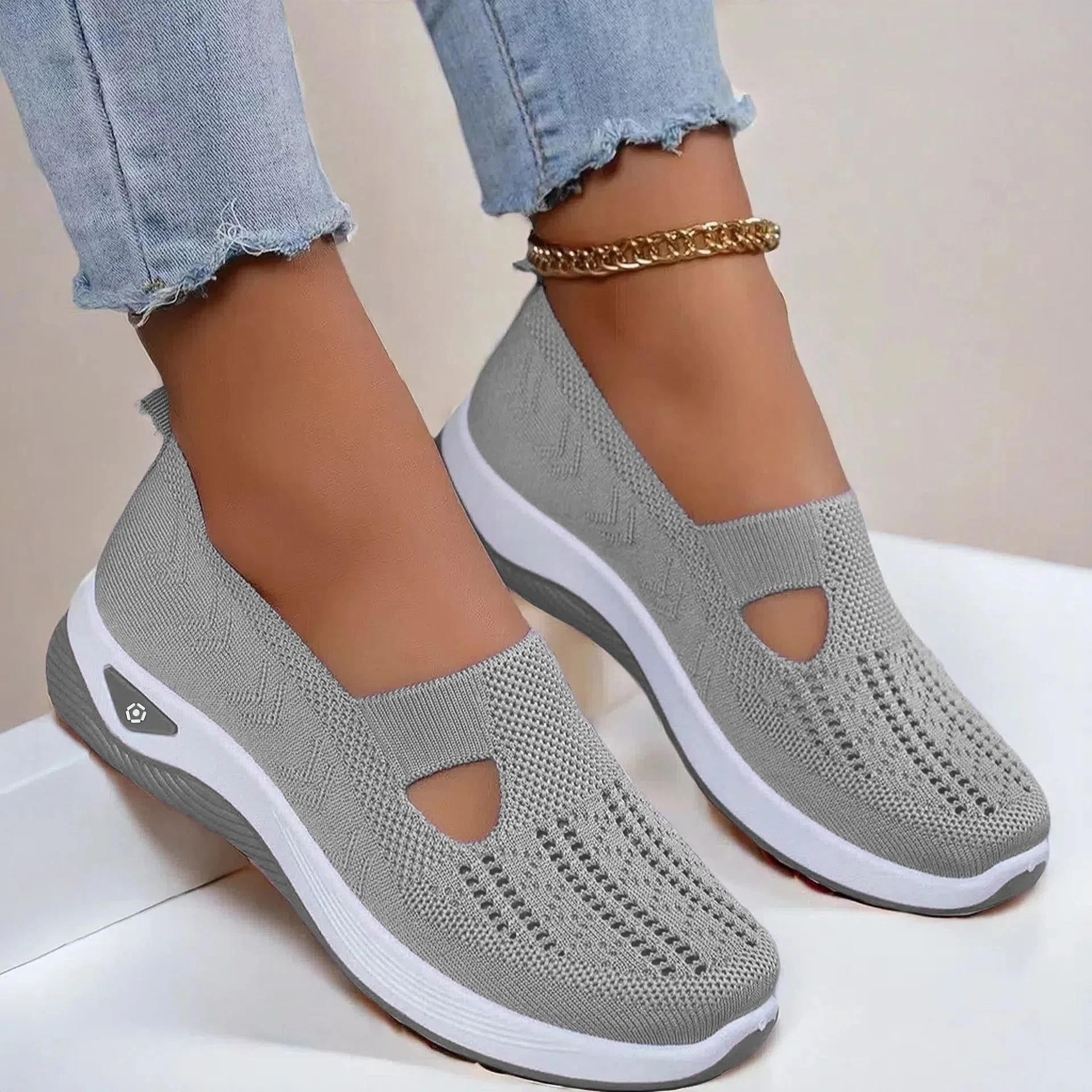 Grau / 41 EU | 7.5 UK | 10 US