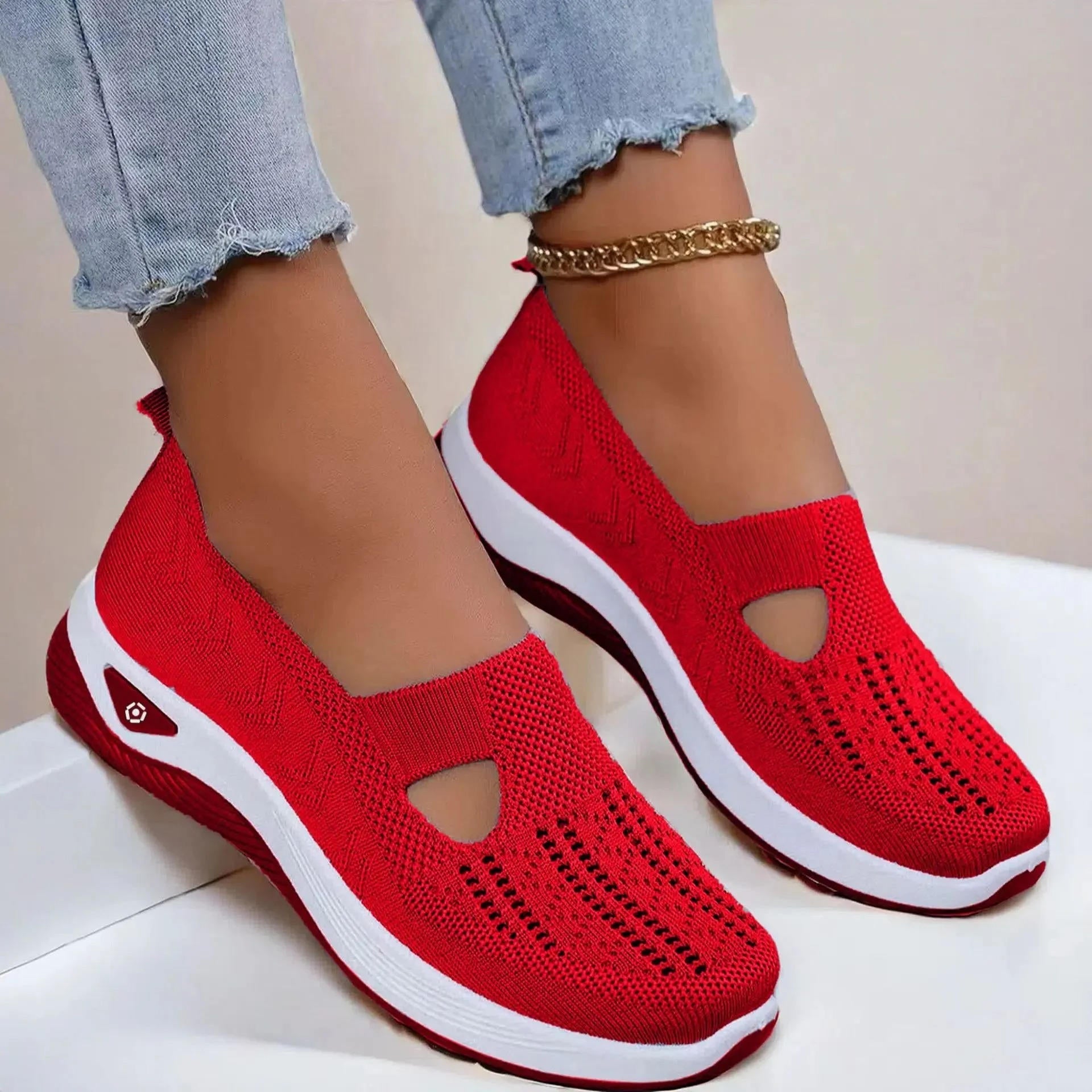 Rot / 41 EU | 7.5 UK | 10 US