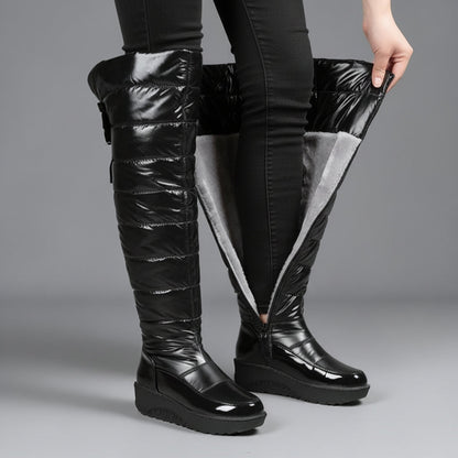 Cuissardes femme hiver noires matelassées avec nœud décoratif à cristaux
