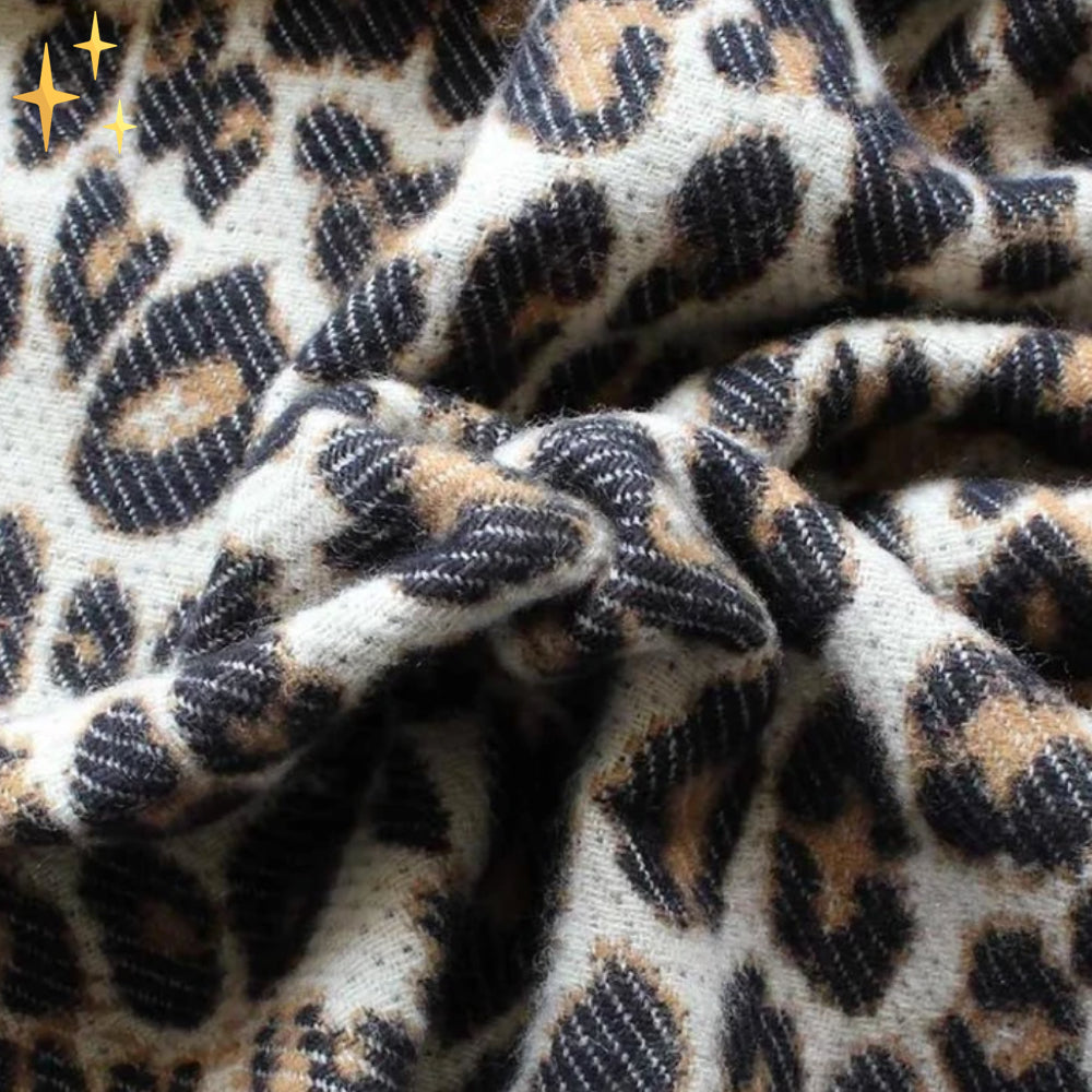 Écharpe tricotée femme motif léopard hiver douce et chaude