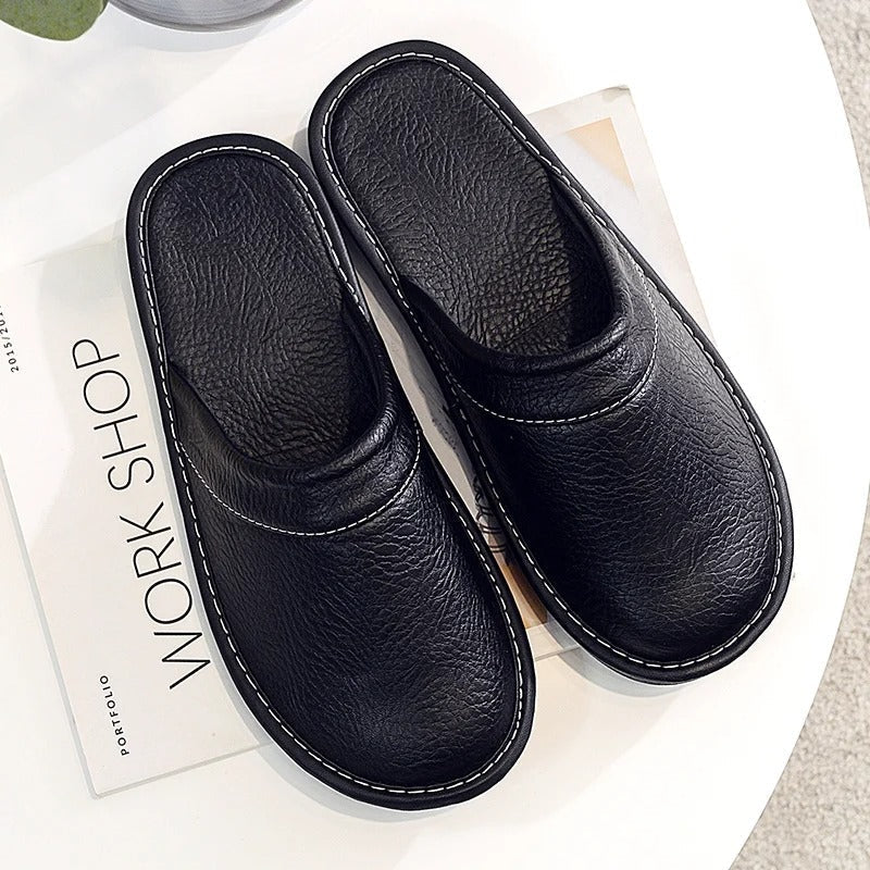 Chaussons femme slip-on design ergonomique semelle stable confort quotidien