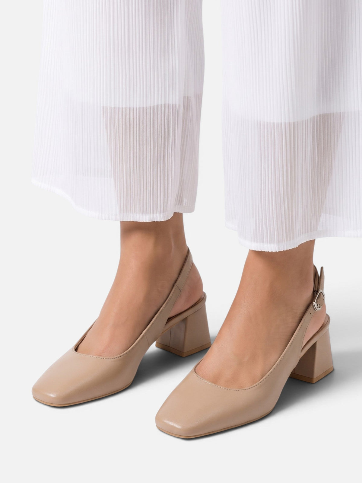 Escarpins slingback talon bloc femme bout carré bride réglable