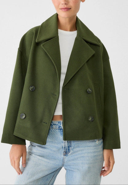 Manteau court tailleur femme coupe ajustée silhouette affinée