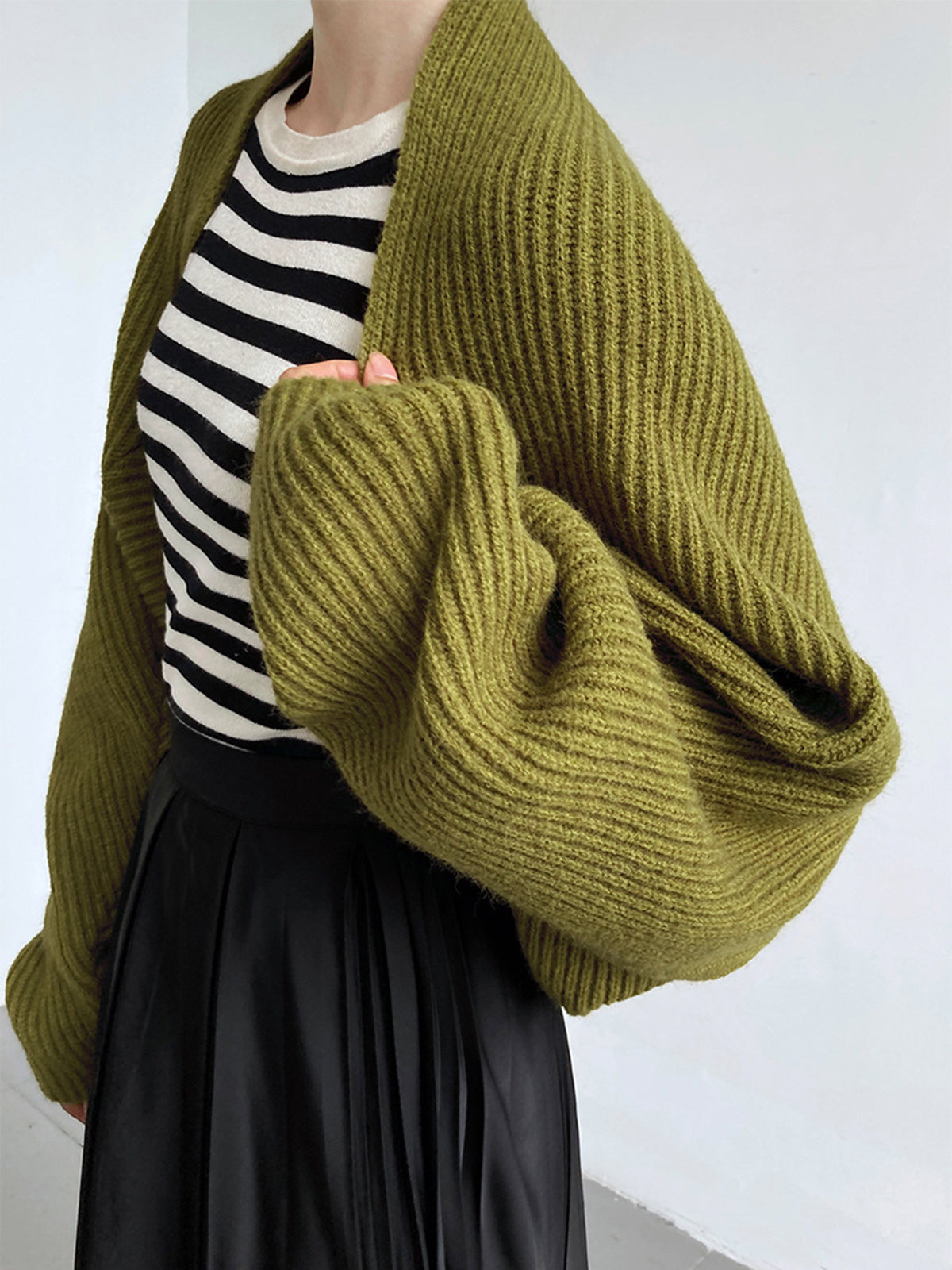 Sweater femme shrug ouvert devant en tricot coupe ample décontractée