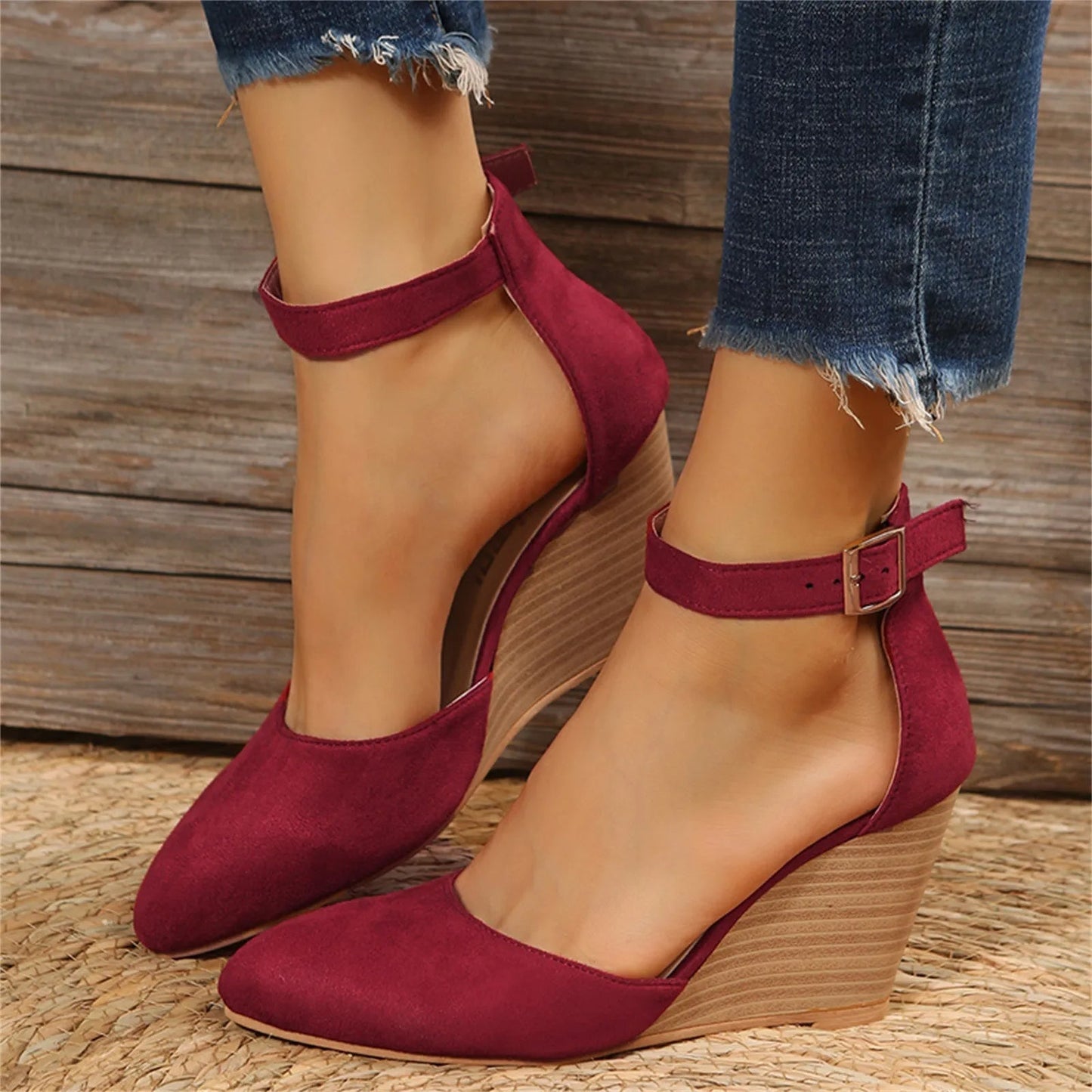 Talons Compensés Femme Bout Fermé Suède Finition Mate