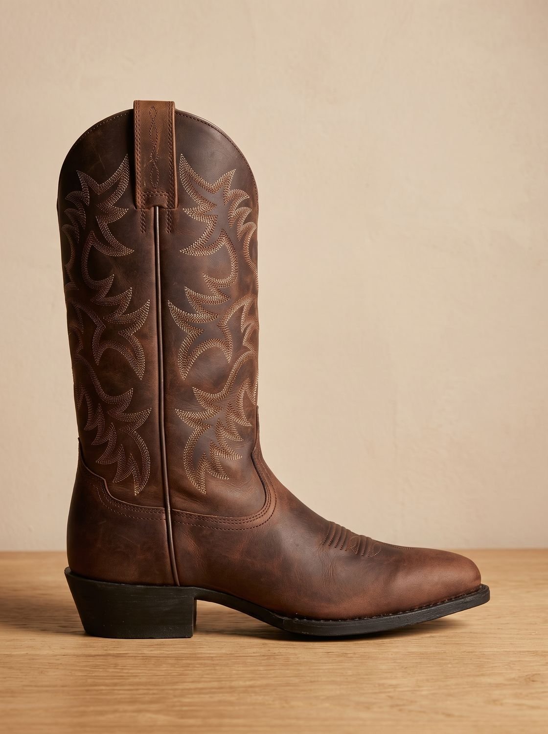 Boots cowboy femme mi-mollet talon bloc brodées bout pointu style western