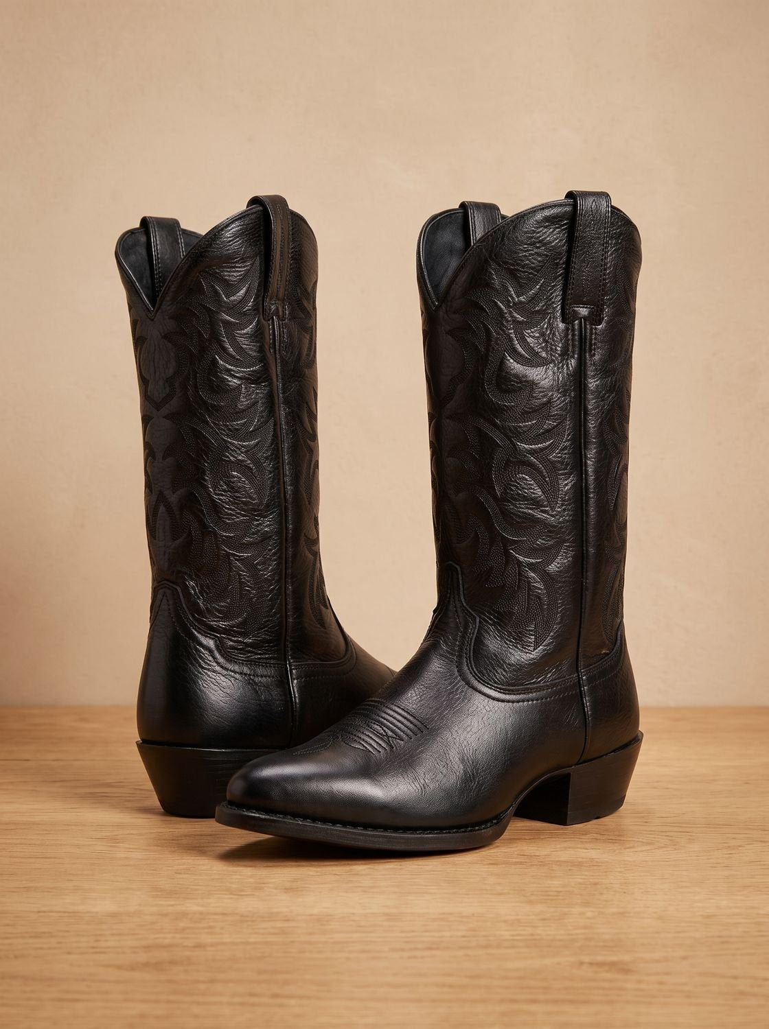 Boots cowboy femme mi-mollet talon bloc brodées bout pointu style western