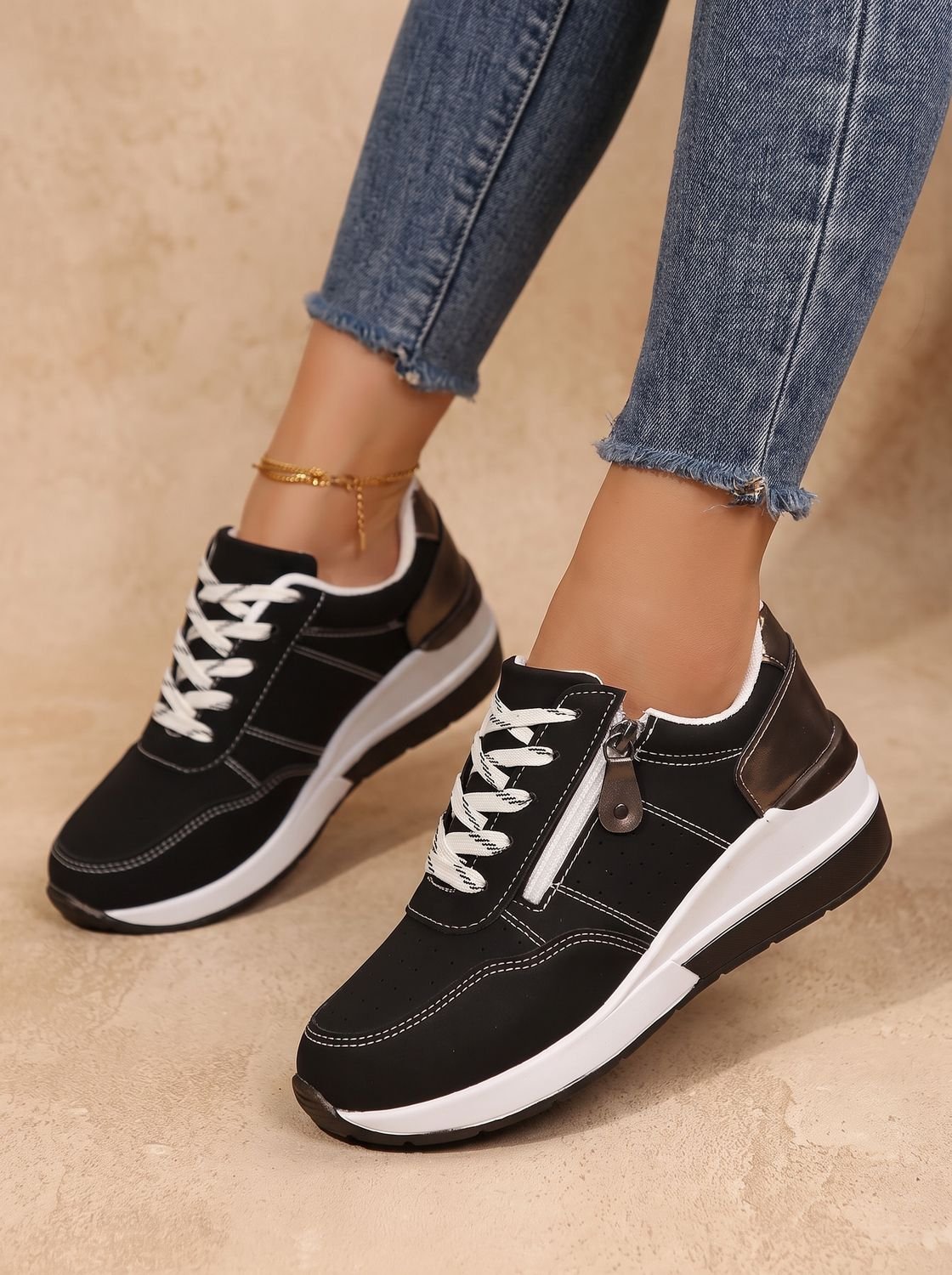 Sneakers compensées orthopédiques femme à lacets et zip latéral