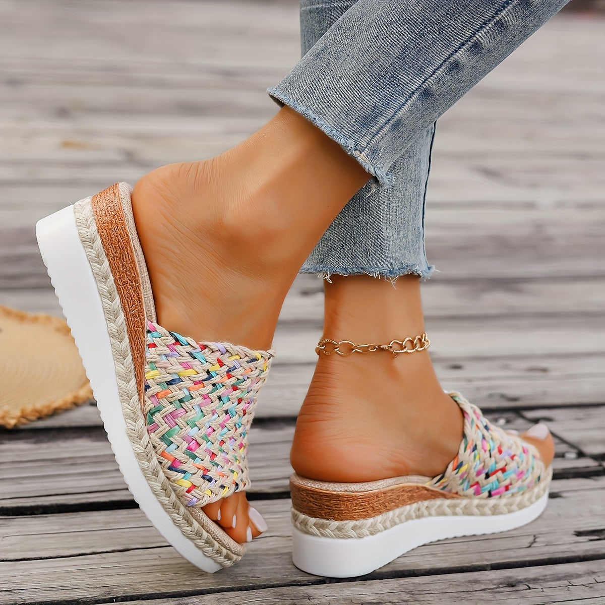 Sandales pour femmes | Semelle compensée, tissée, bout ouvert